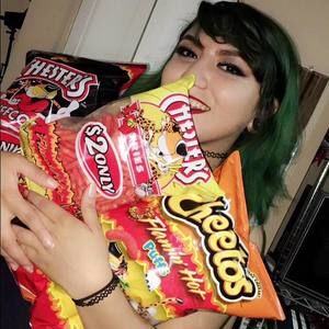 Meet your Posher, Sonia